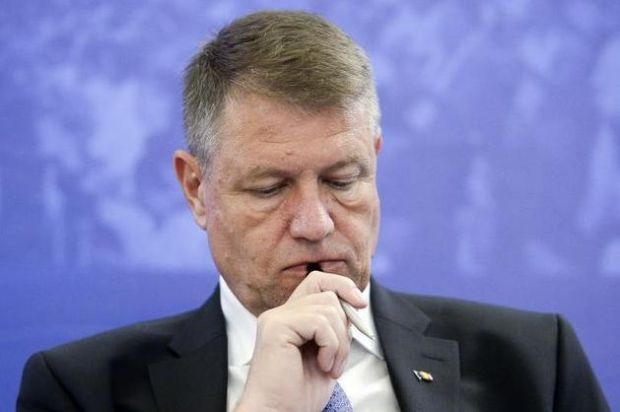 Președintele României, Klaus Iohannis, convoacă pentru prima dată Consiliul Suprem de Apărare a Țării. Întrunirea va avea loc astăzi, la ora 15.00.