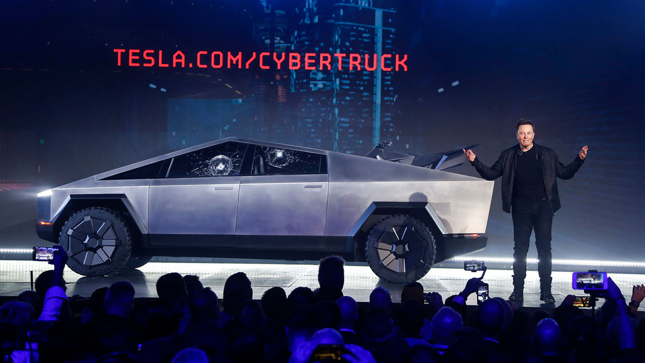 Старт производства Tesla Cybertruck вновь перенесли.