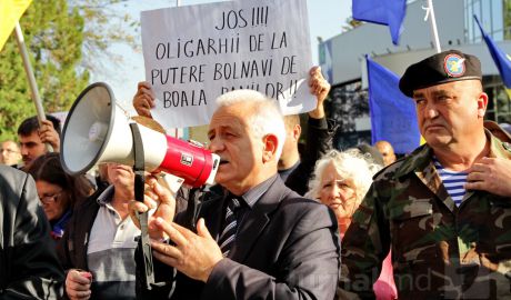 «Пусть по счетам платит Плахотнюк&amp;Co, а не нищие граждане»