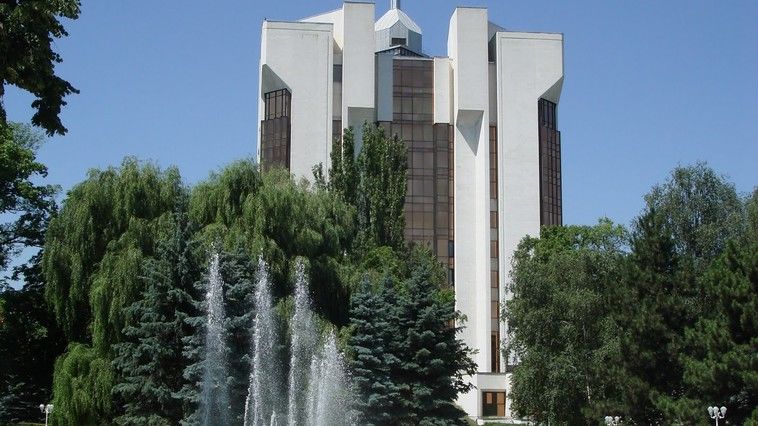„Tranzacție” reușită; Președinția trece în gestiunea șefului statului. 