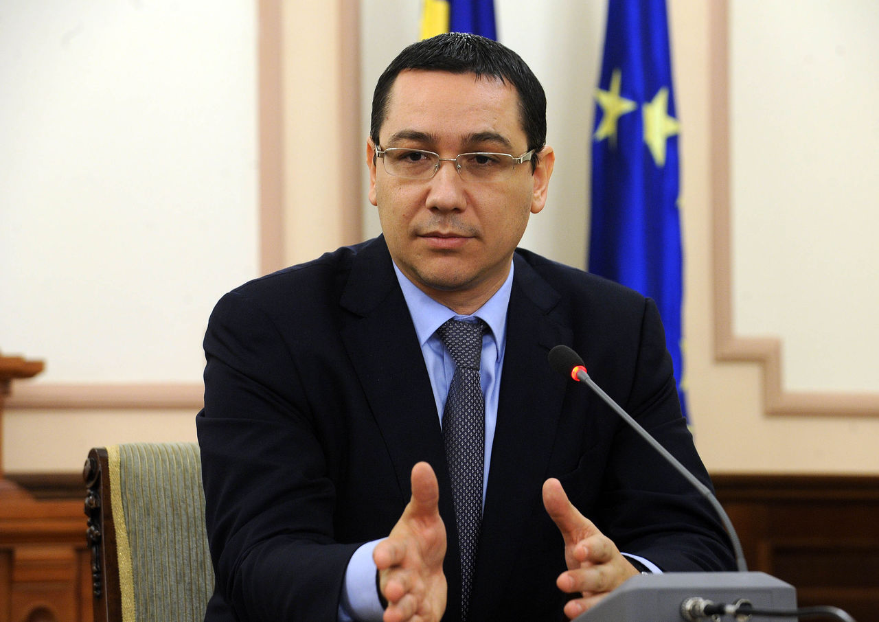 Victor Ponta şi-a exprimat speranţa că România va acorda Republicii Moldova împrumutul votat în Parlamentul de la Bucureşti. Foto: atavencii.ro