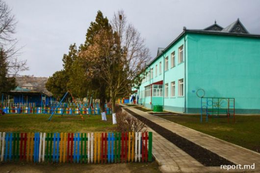 Unele grădiniţe din ţară sunt la limita sărăciei, asta pentru că bugetul de care dispun le asigură doar funcţionalitatea. Foto: report.md