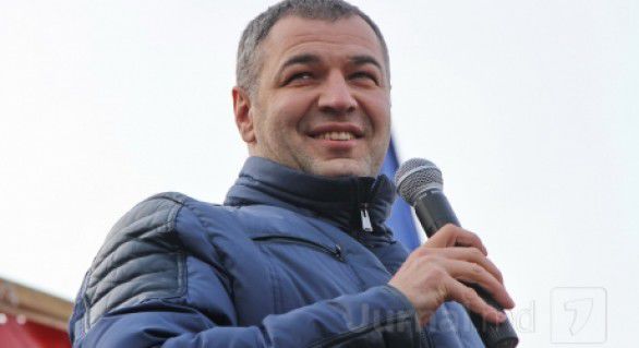 Oligarhul Plahotniuc nu se va opri, de aceea trebuie oprit, afirmă fostul ministru al Tineretului şi Sportului, Octavian Ţâcu.