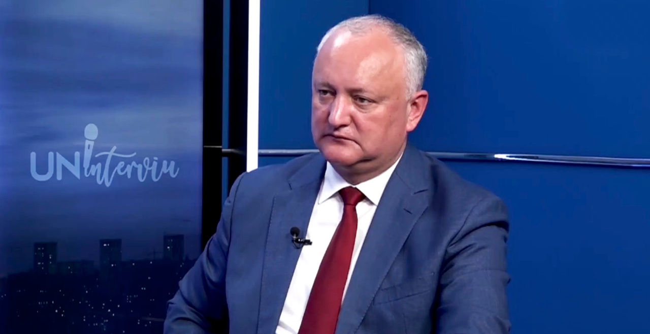 Додон: Санду хочет победить на выборах с помощью балабола и тракториста.