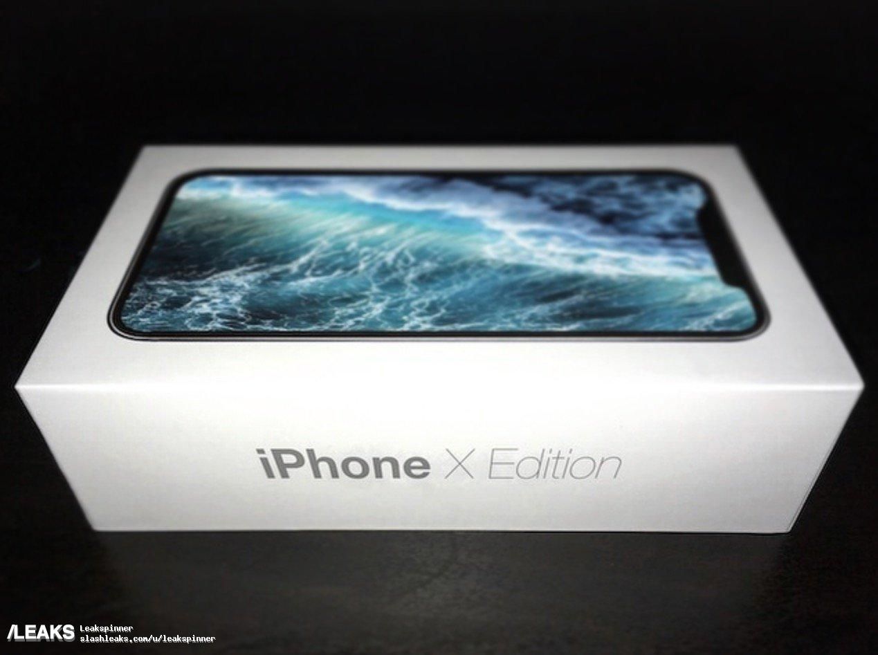 iPhone X va fi disponibil oficial în Moldova din 8 decembrie.