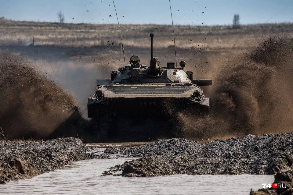 В Берлине не исключили поставок Киеву танков Leopard.