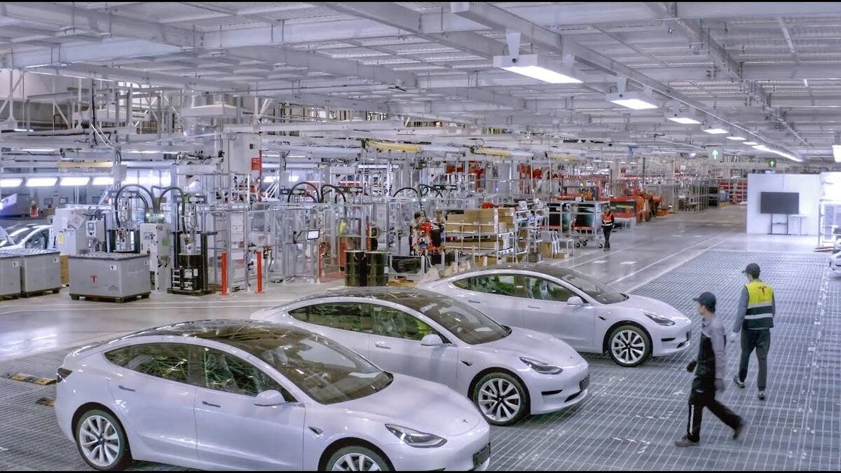 Автомобили Tesla впервые оказались в списке государственных закупок Китая.