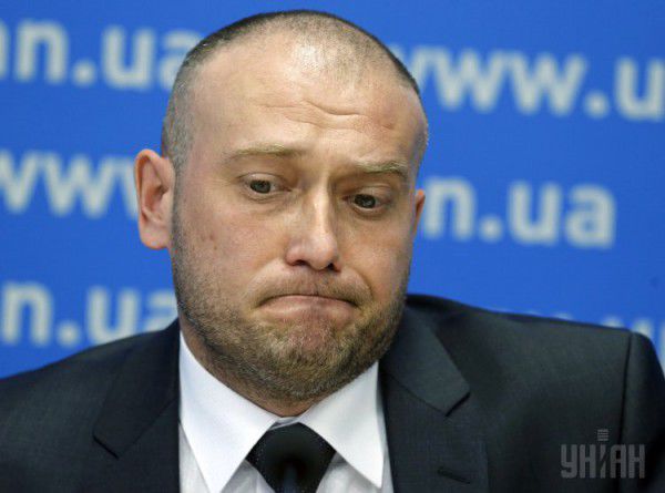 В ноябре этого года Ярош заявил, что слагает с себя полномочия руководителя организации.