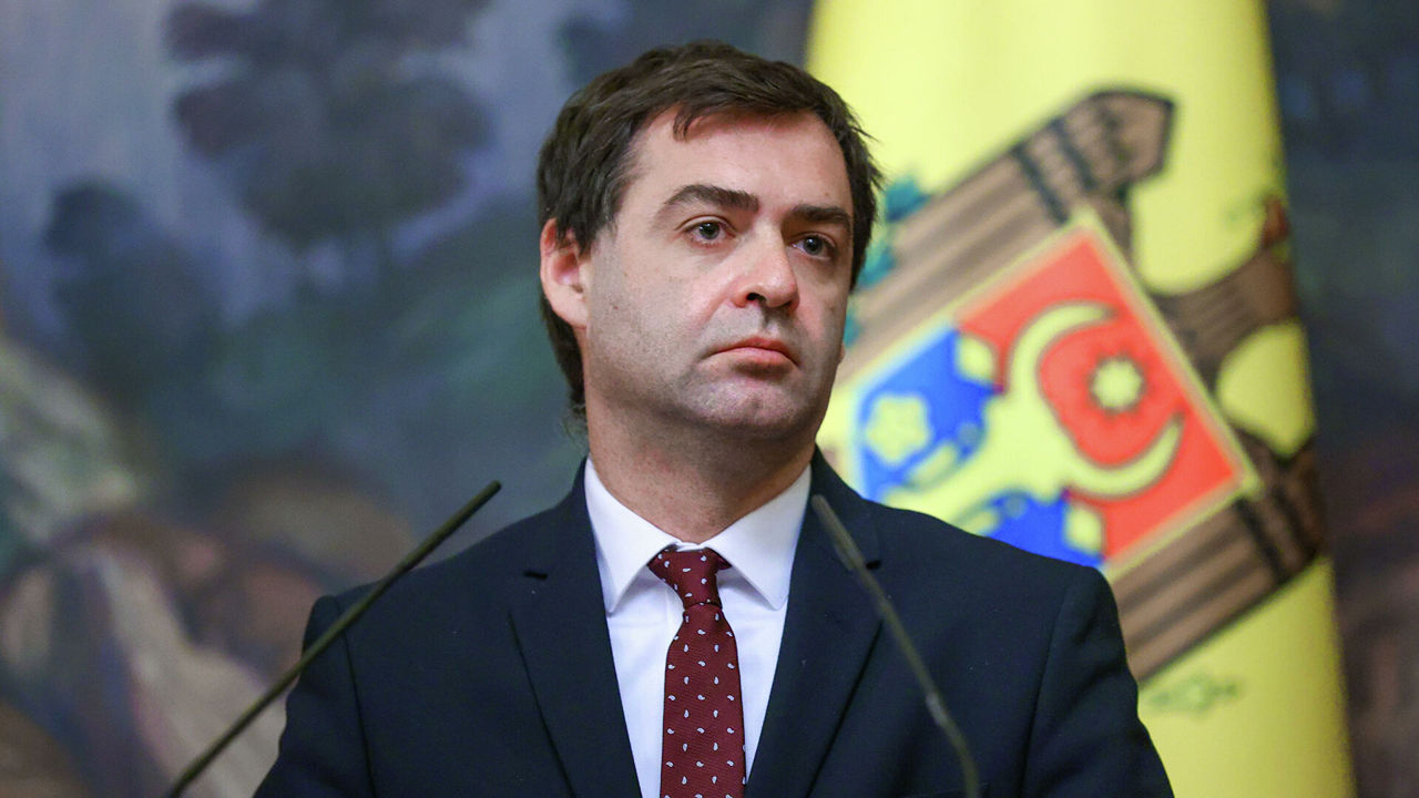 Попеску: Каждая бомба, падающая на Украину, затрагивает и Молдову.