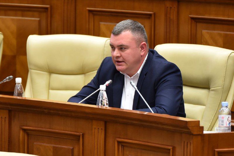 Новак – Филату: Оставьте Молдову в покое, вы нас уже "осчастливили".