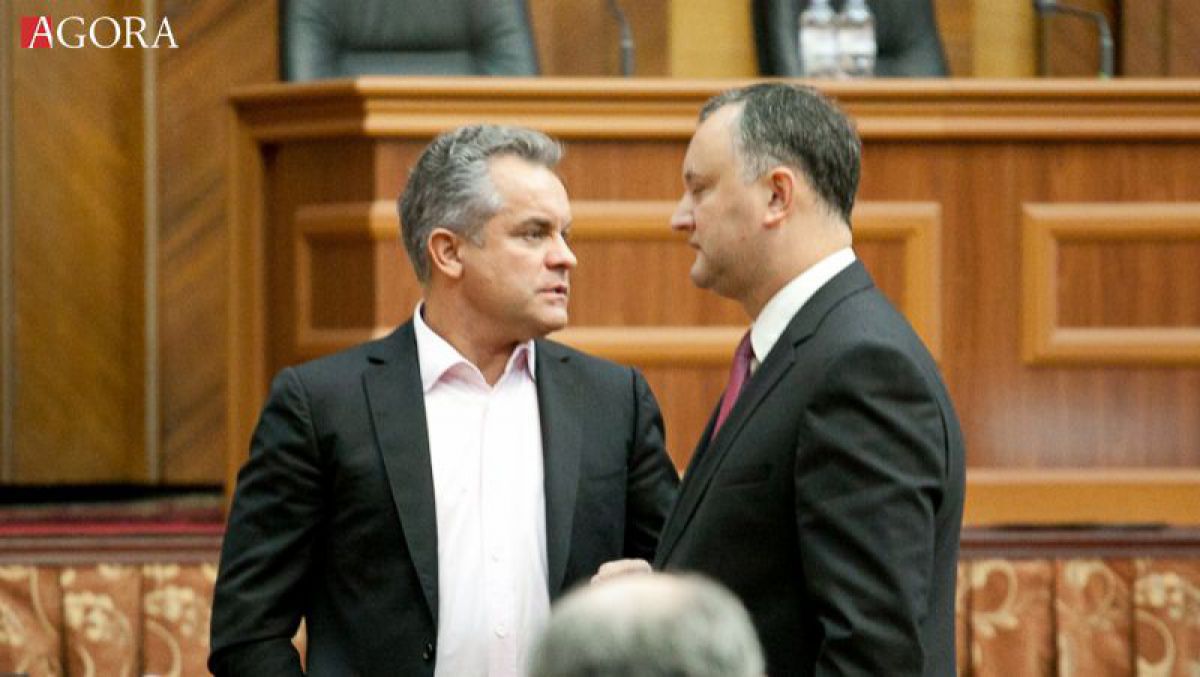 Usatii a declarat seară în cadrul emisiunii „Politica” de la TV7 că urmează să afle dacă Igor Dodon s-a întâlnit cu Vlad Plahotniuc în Cipru. Foto: agora.md