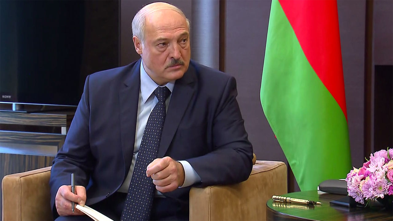 Европарламент не признал Лукашенко президентом.