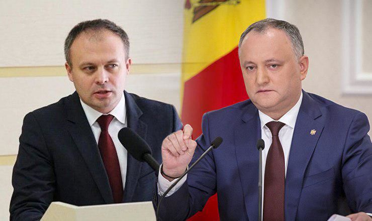 По словам председателя парламента, такое решение Игоря Додона приведет людей в замешательство.