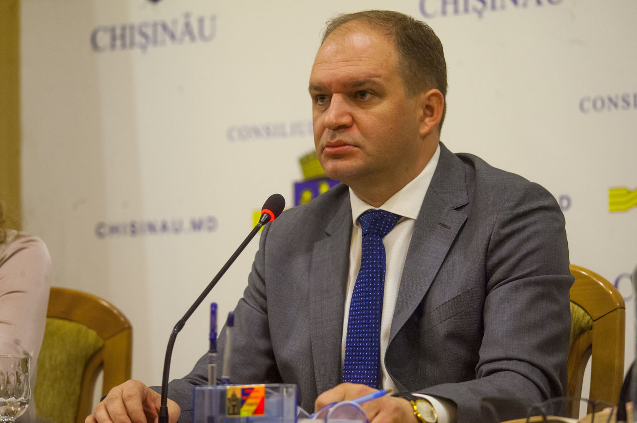 Чебан принес извинения жителям Скинос из-за отсутствия маршруток.