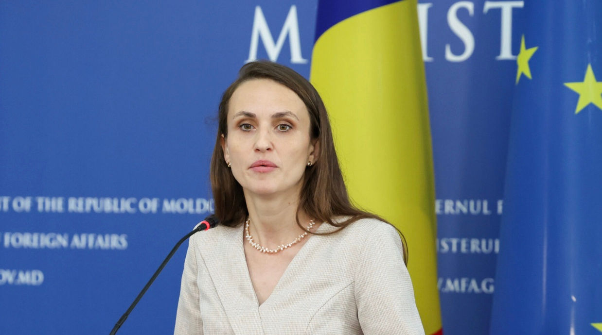870 de buletine românești ale cetățenilor moldoveni, confiscate din cauza domiciliilor fictive.