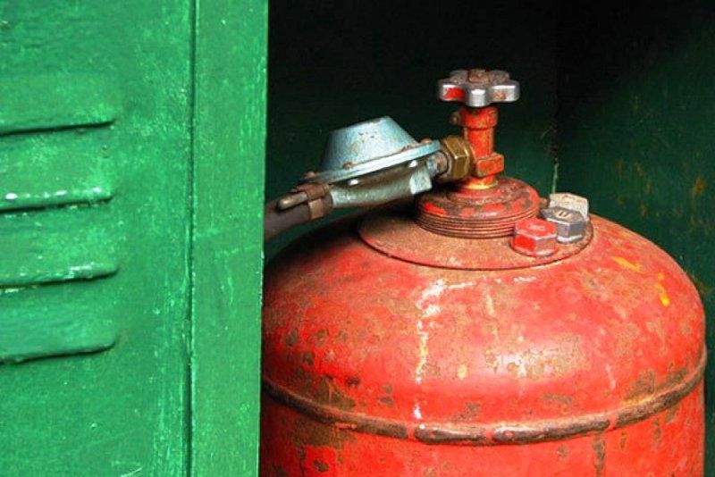 Un bărbat a murit aseară în urma exploziei unei butelii de gaz.