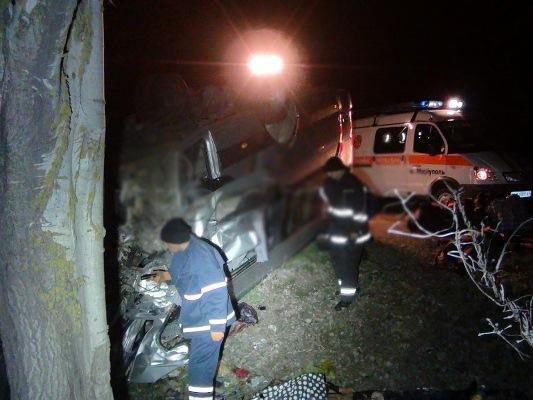 Трагическое ДТП произошло в ночь с 29 на 30 марта около 2.30 вблизи села Лебединское Новоазовского района, на 658 км автодороги Одесса — Мелитополь – Новоазовск.