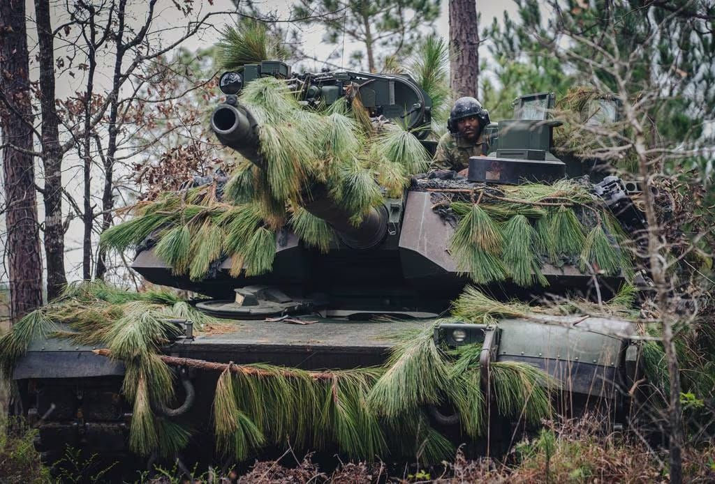 В США начали разработку нового варианта танка Abrams.