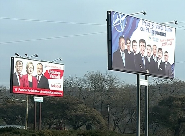 La o saptamana de la alegerile parlamentare, o plimbare prin Chisinau te face sa crezi ca suntem inca in plina campanie electorala.