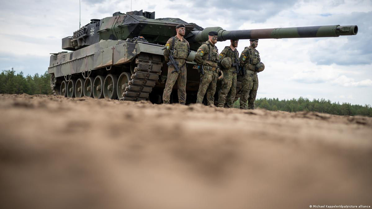 CNN: Минобороны Германии имеет на складах 320 танков Leopard 2. Фото: dw.com