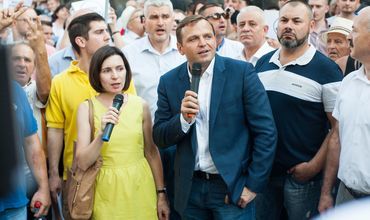 Более 6000 человек подписали петицию "ACUM" к европейским учреждениям.