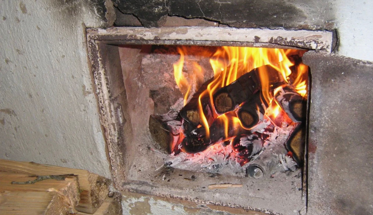 Patru persoane, inclusiv un adolescent, s-au intoxicat cu monoxid de carbon în Transnistria.