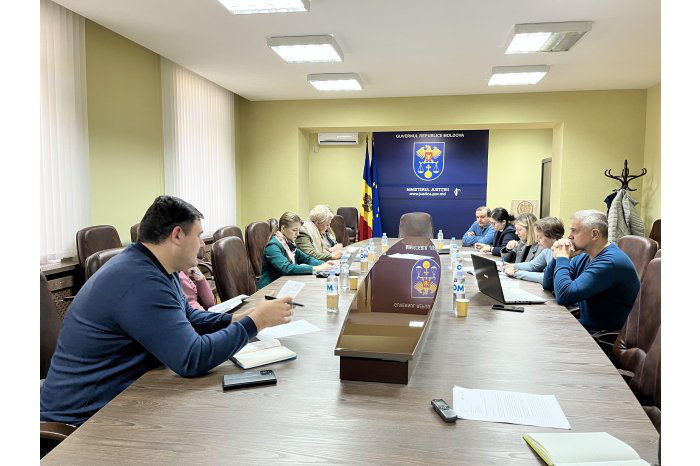Запись юридических профессий будет внесена в электронный госреестр.