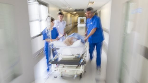 Atac la Orhei: Bărbat stropit cu substanță chimică necunoscută