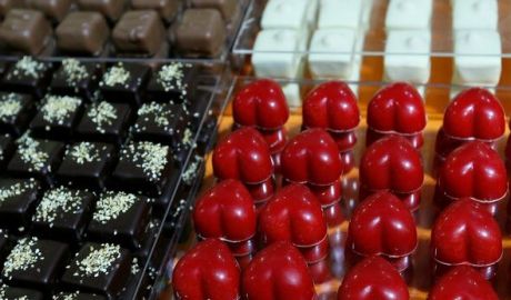 Creşterea stocurilor mondiale de cacao ieftineşte ciocolata de Sfântul Valentin. Foto: Reuters