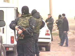 Житель Тирасполя обнаружил гранату, привязанную капроновой нитью к ручке автомобиля Honda Accord.
