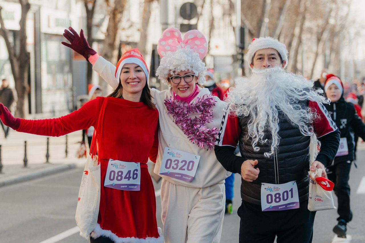 Maratonul de Crăciun by Moldcell: Cамый креативный забег года.