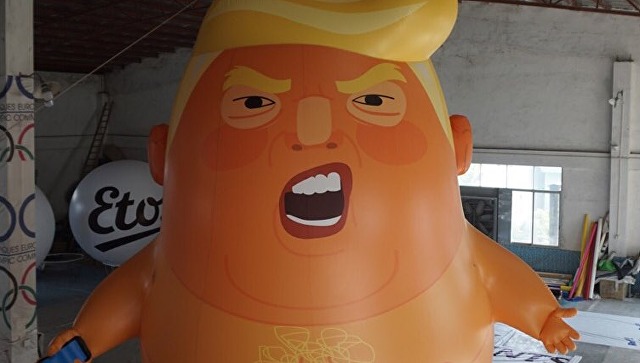 В Лондоне запустят воздушный шар в виде Трампа-младенца. Фото: Twitter