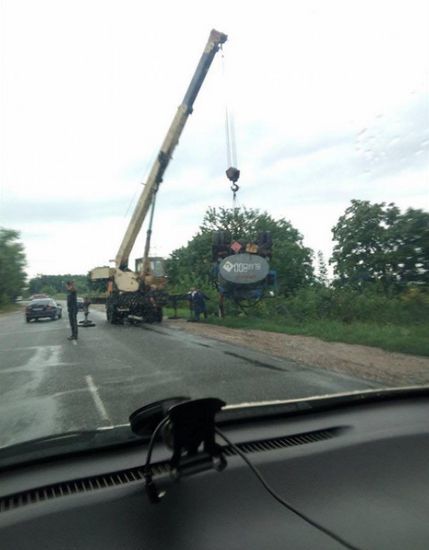 В Бельцах перевернулась пустая автоцистерна.