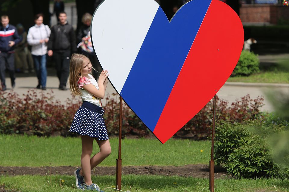 Влияние России в регионе вырастет, в то время как Евросоюз все больше сосредоточится на внутренних проблемах.