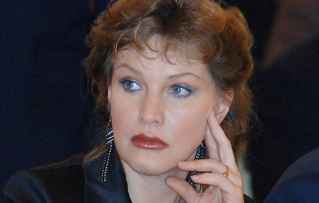 Российская актриса и телеведущая Елена Проклова.