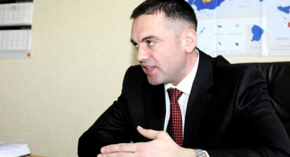 Şefului Centrului Naţional Anticorupţie (CNA), Viorel Chetraru.