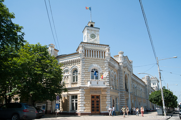 Здание примэрии Кишинева перестроят под дом 1902 года.