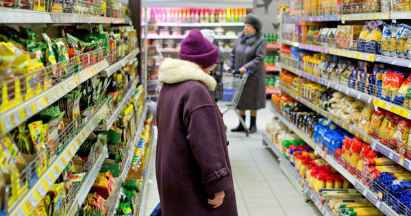 Studiu: Moldovenii cheltuiesc cel mai mult din Europa pentru mâncare