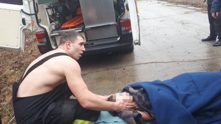 За неделю в Кишиневе спасли двух провалившихся под лёд на озере.