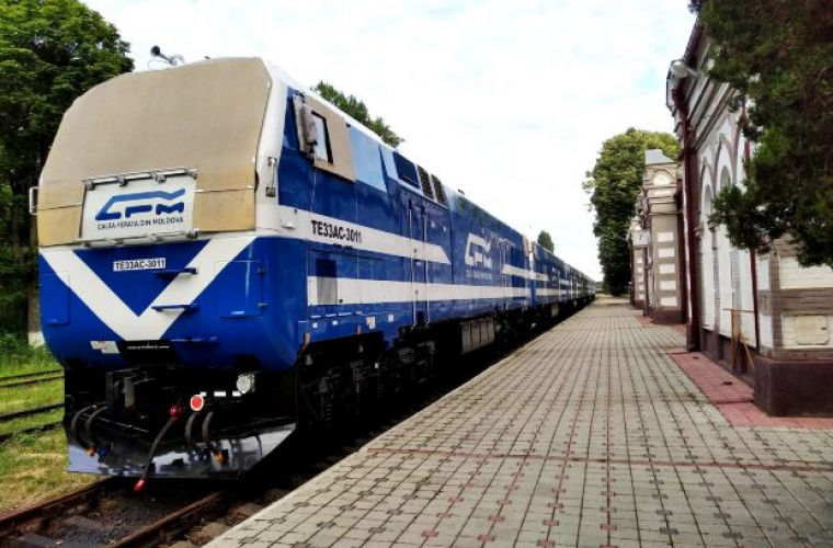 Спустя два месяца в ЖДМ 12 новых локомотивов не запущены в эксплуатацию.