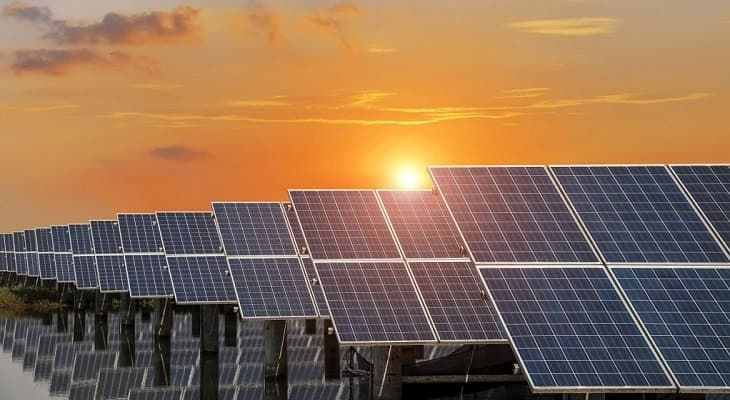 În șase luni, China a construit mai multe centrale solare decât toate celelalte țări la un loc.