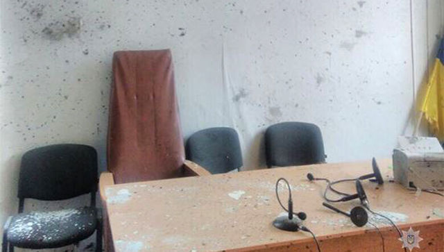 В Днепропетровской области в здании суда взорвались две гранаты.