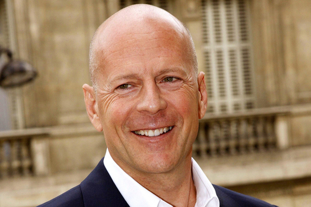 Bruce Willis a declarat că "femeile ar trebui să conducă fiecare ţară din lume", pentru că ele sunt mai inteligente.