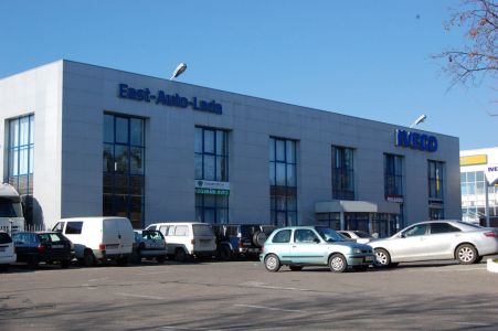 Descinderi la ”East Auto Lada”. Perchezițiile vizează trucarea unei licitații