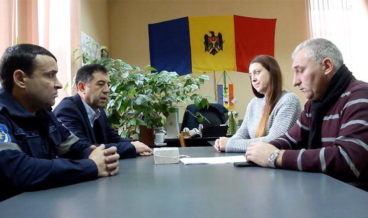 Члены семьи погибшего получили материальную поддержку в размере 77 тысяч леев. 