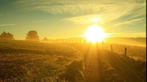 Vremea va fi determinată, mâine, de influența unei zone de aer cu presiunea atmosferică ridicată. Foto: romaniatv.net