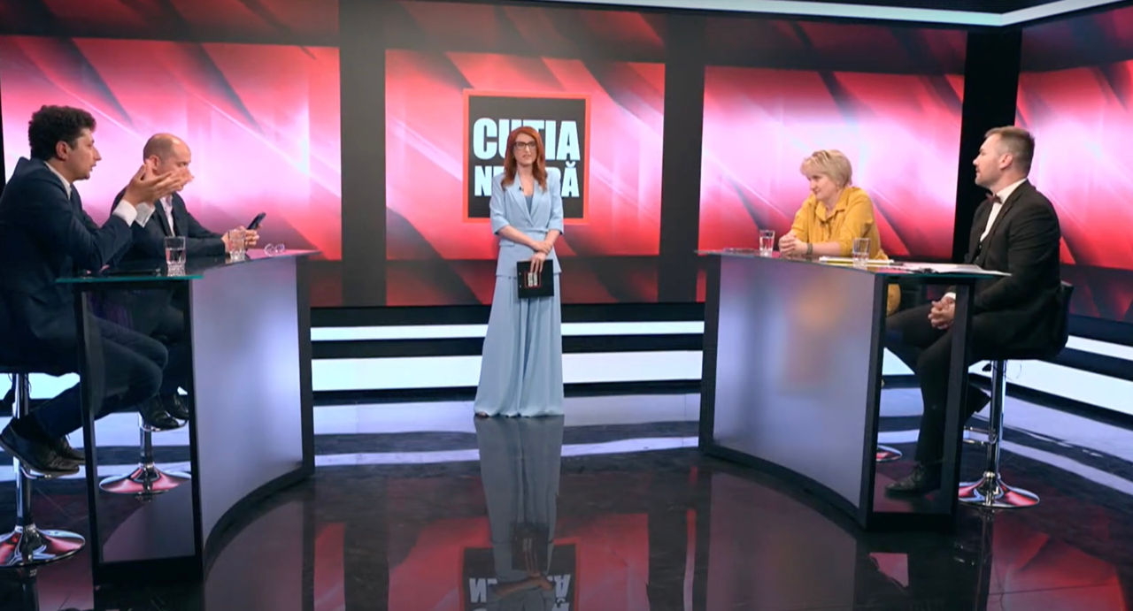 Controverse privind activitatea electorală: PAS vorbește despre informare, iar opoziția despre agitație mascată.