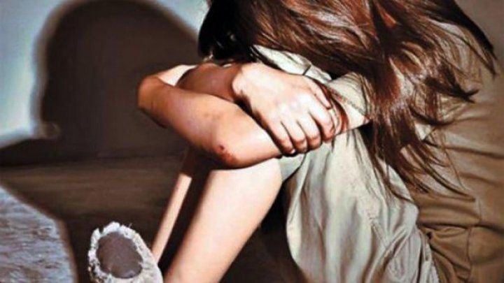 Cutremurător: O elevă, violată în fiecare zi când ieşea de la şcoală