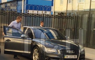 СМИ пишут о якобы скандале в семье Януковича из-за наследства.