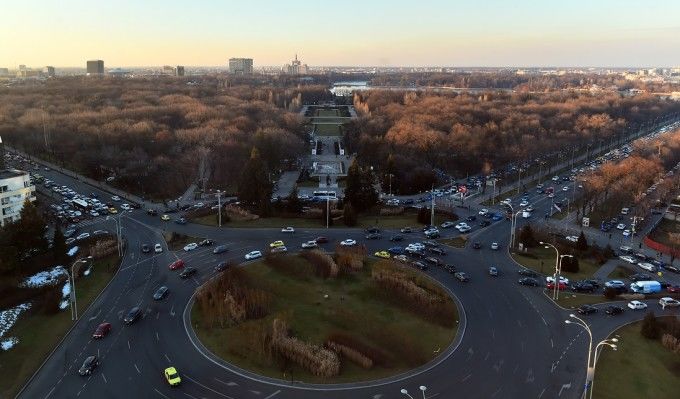 Европейская комиссия может пожаловаться в Суд Европейского союза на страны, в которых постоянно превышается уровень загрязняющих веществ и мелкодисперсных частиц. Фото: Agerpres.
